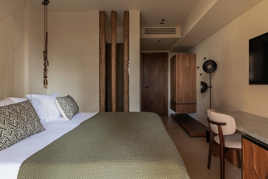 Double / Twin Rooms Garden View