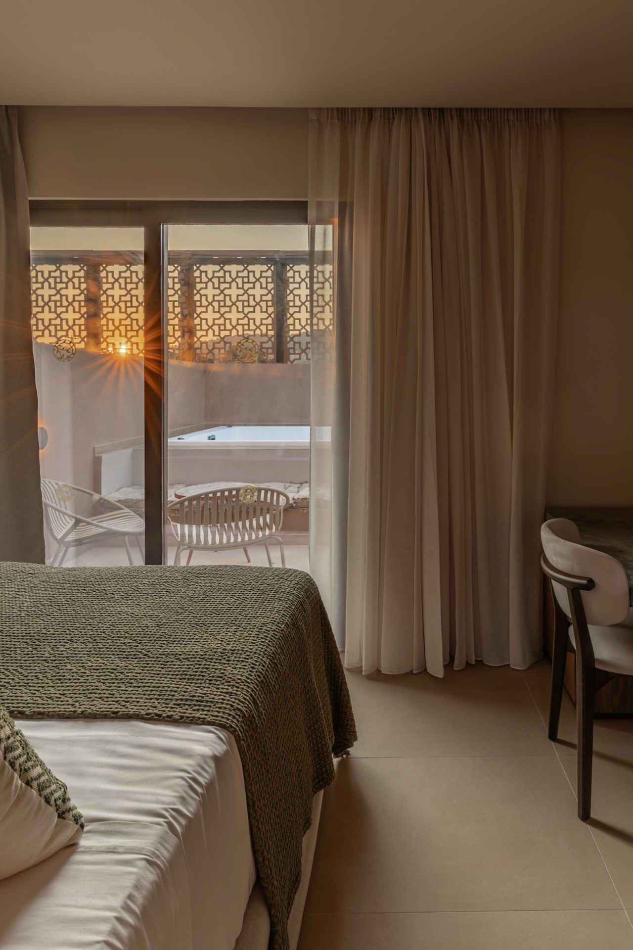 Premium Double / Twin Rooms with heated Jacuzzi & Pool View