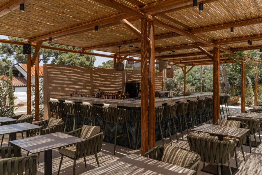 Elixir Pool Bar