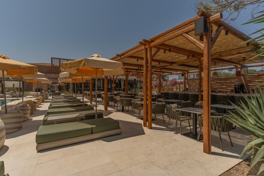 Elixir Pool Bar